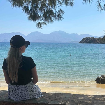 sandi_'s profile