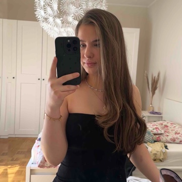 christinadxl's profile