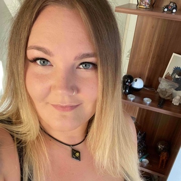 annieh's profile