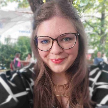 nerdette.words's profile