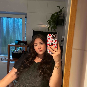 angelique14's profile