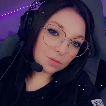 xblackfoxia's profile