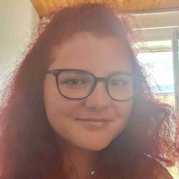 ellylovesbooks's profile