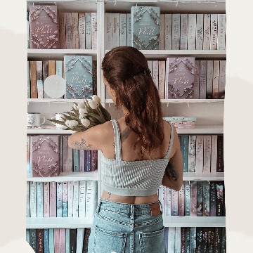 sara_bib.li.o.phile_'s profile