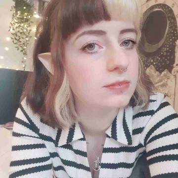 _justviv's profile