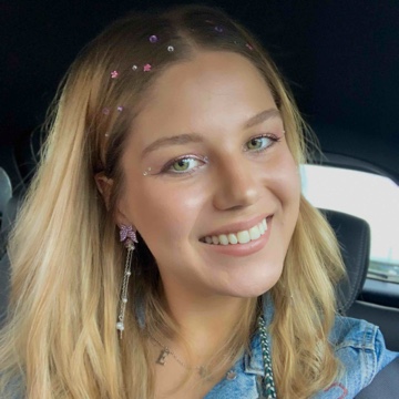 mia_young's profile