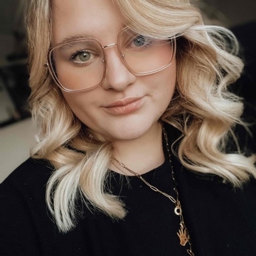 lauriensbookblog's profile