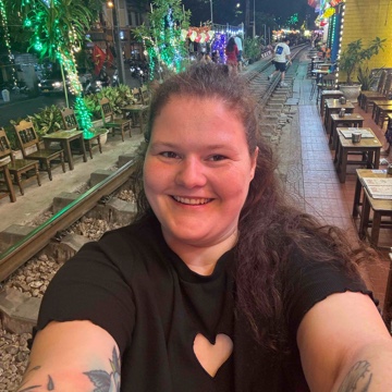 vanessainthesky's profile