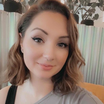 deeba's profile