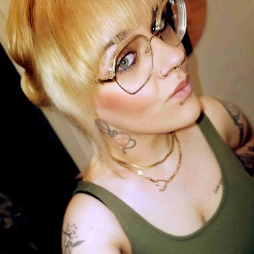 blondch3n's profile