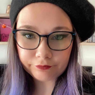 bellasbooks_'s profile