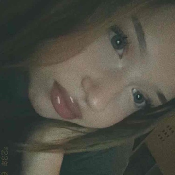 elli.pltz's profile