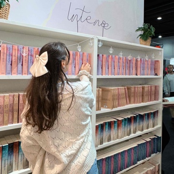 bookworld_by_gr's profile