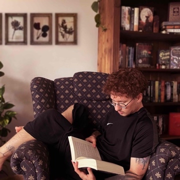 whatnoahreads's profile