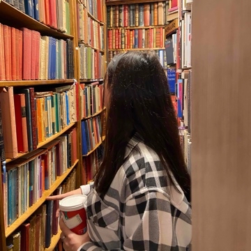 miaswonderbooks's profile