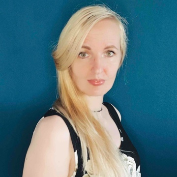 jasmin_e_wallsh's profile