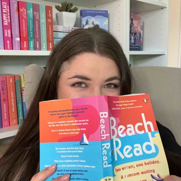 laura.reads.books's profile