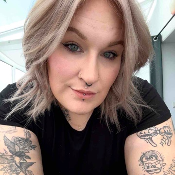 maria_reads's profile