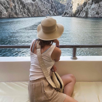 lauramaria1005's profile