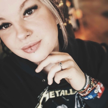 julixmoon's profile