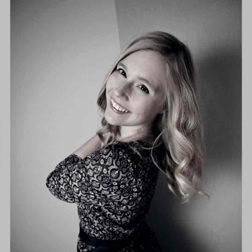 lauras_book_world's profile