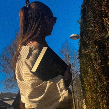 ronjasbookdiary's profile