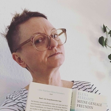 sunlovebooks's profile