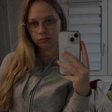 leticia.mit.c's profile
