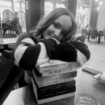 adele_readz's profile