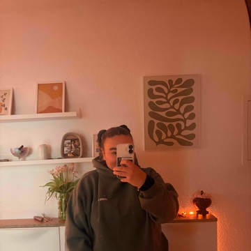 hannah_ulbricht's profile