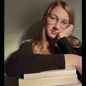 ellies.readingcorner's profile