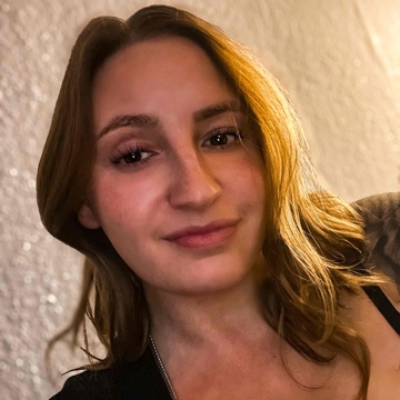 officiallyjuules's profile