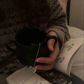 ellis_bookworld's profile