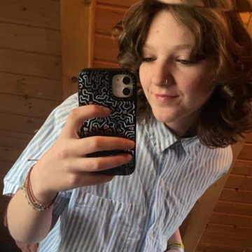 farblosbunt's profile