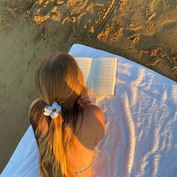 annily's profile