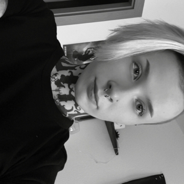 xeniasbookishthings's profile