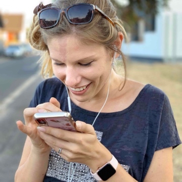 yvonne_s's profile