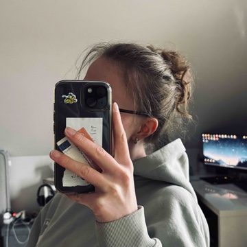 celinadlr's profile