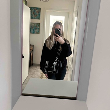 jvliaa.ro's profile