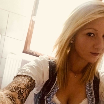 lauraa_'s profile