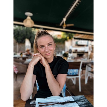 cassandrabooks's profile