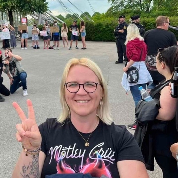valeska25's profile