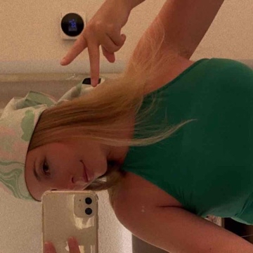 charlottehmb's profile