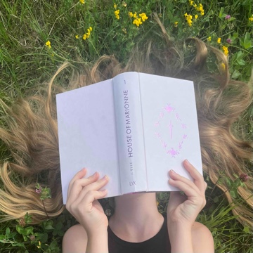 maymaysbooks's profile