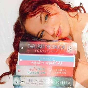 lauramariebooks's profile