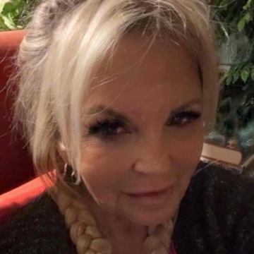 leilanis_books's profile